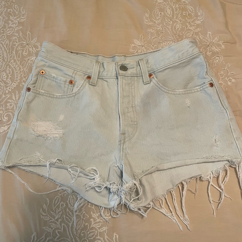 Levi’s shorts